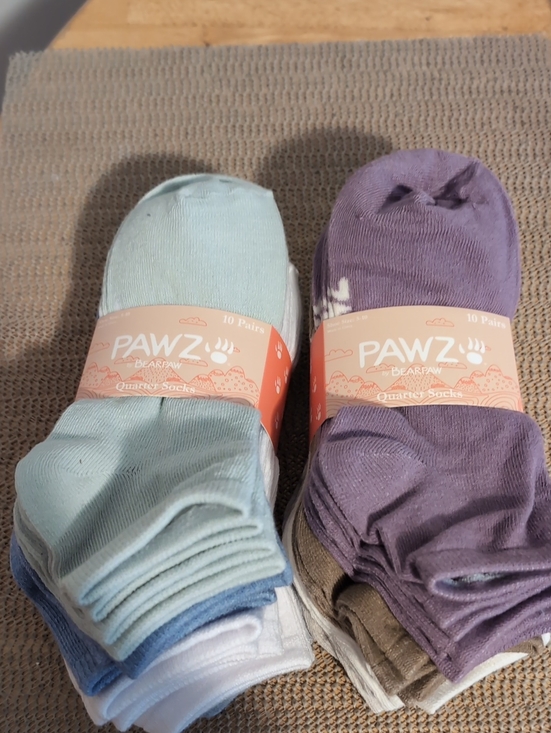 BearPaw Accessories - Pick 1 BearPaw Quarter Socks  (10 Pairs) New